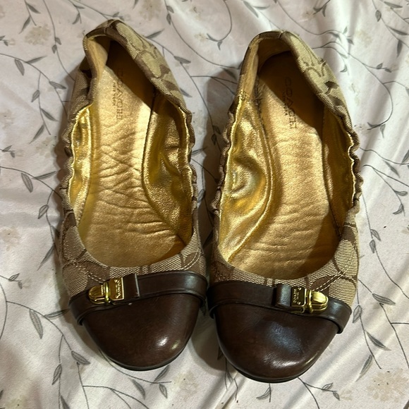 Women’s Coach Size 8 Delphine Flats - Picture 1 of 5